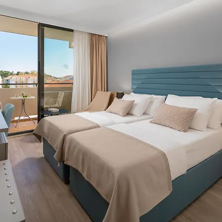 Valamar Meteor 4* マカルスカ