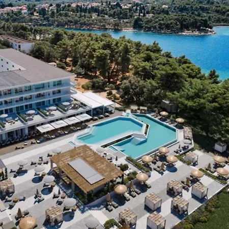 Valamar Meteor מאקרסקה