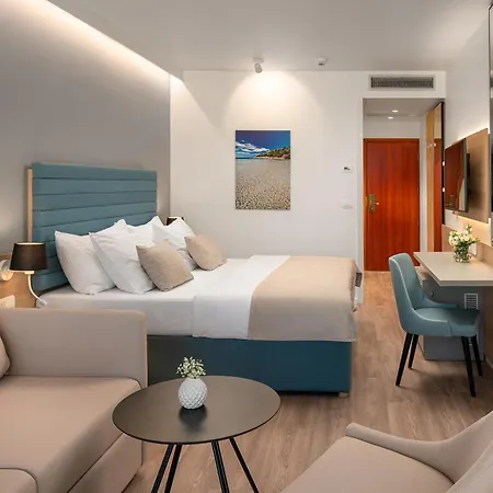 Szálloda Valamar Meteor 4*