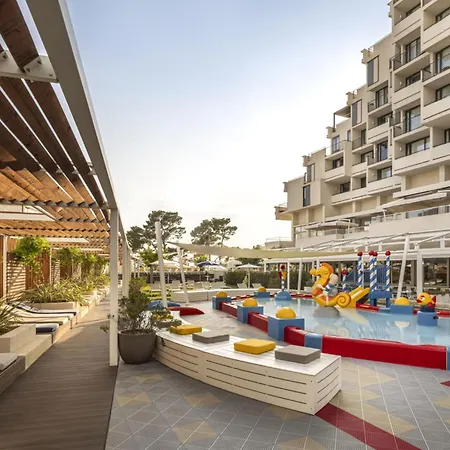 Szálloda Valamar Meteor 4*