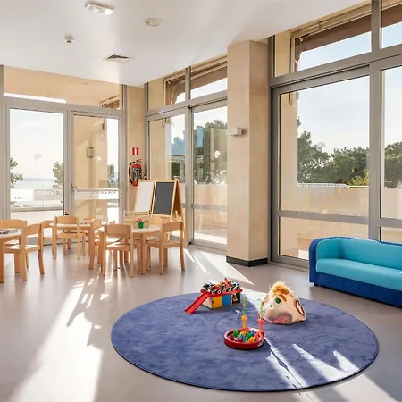 Valamar Meteor Hotel 4*