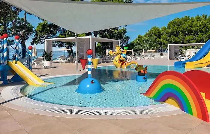 Ξενοδοχείο Valamar Meteor 4*