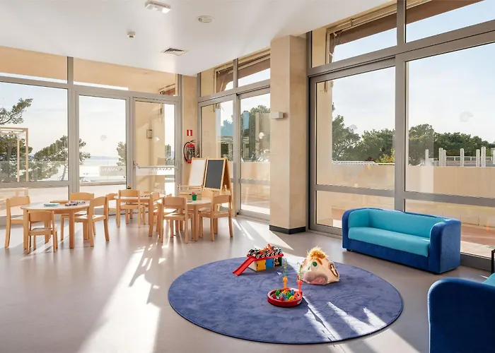 Valamar Meteor Otel 4*