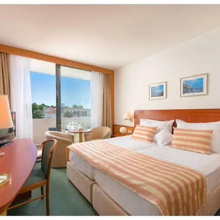 Valamar Meteor Szálloda