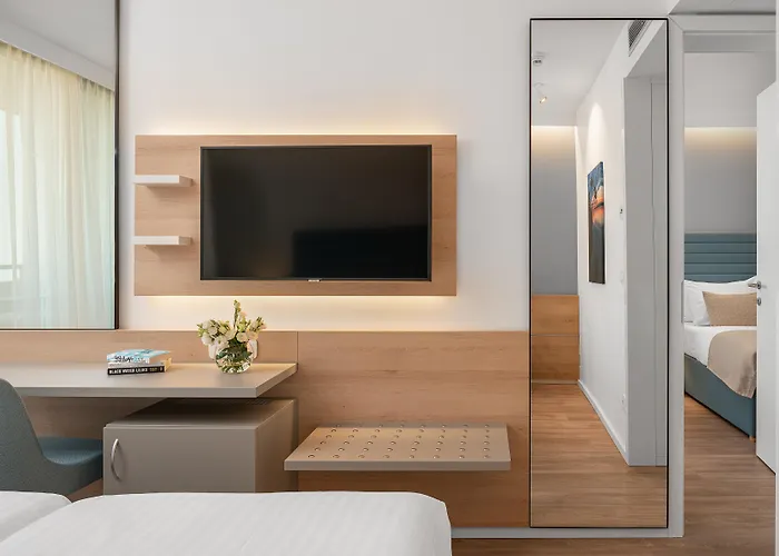 Valamar Meteor 4* Makarská