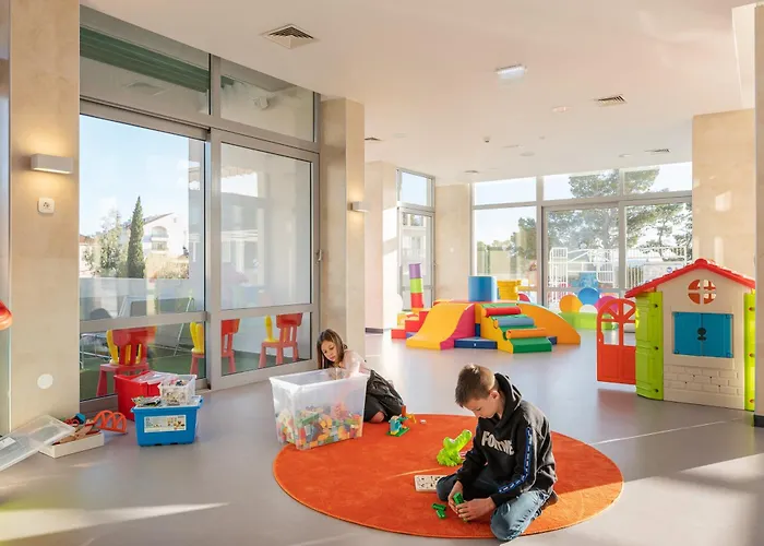 Valamar Meteor 4* Makarská