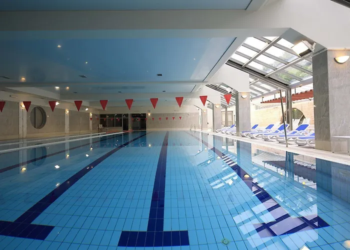 Valamar Meteor 4* Makarská